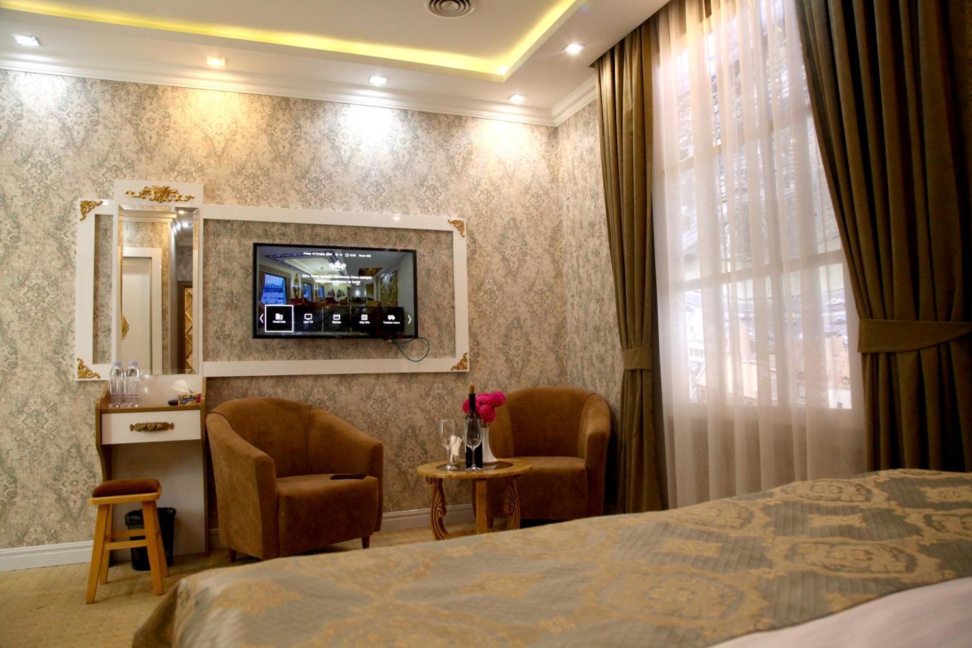 Aqua Hotel Tbilisi Exterior foto